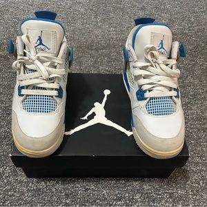 Air Jordan 4 retro (GS) color: white/military blue/grey